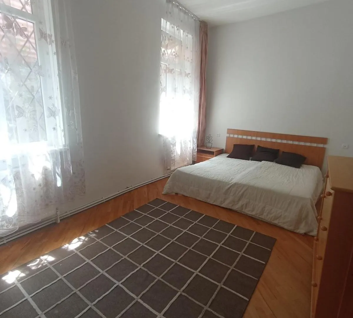 Private Home With Garden Tbilisi